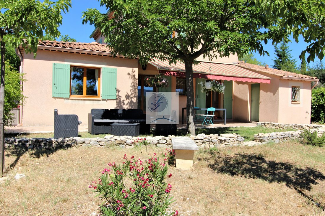 Villa in Mormoiron, Provence-Alpes-Côte d'Azur, France 3 - 15735714