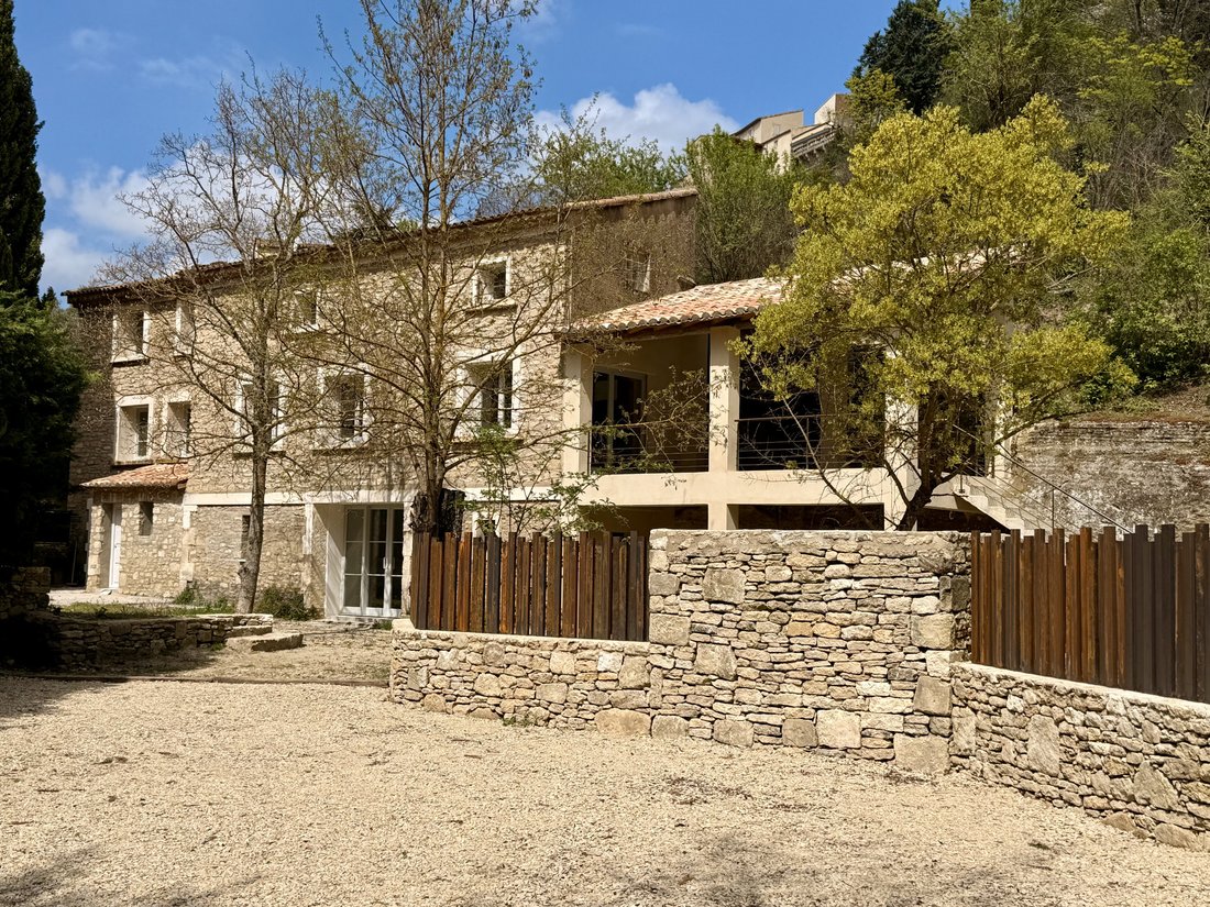 House in Bonnieux, Provence-Alpes-Côte d'Azur, France 1 - 15735805