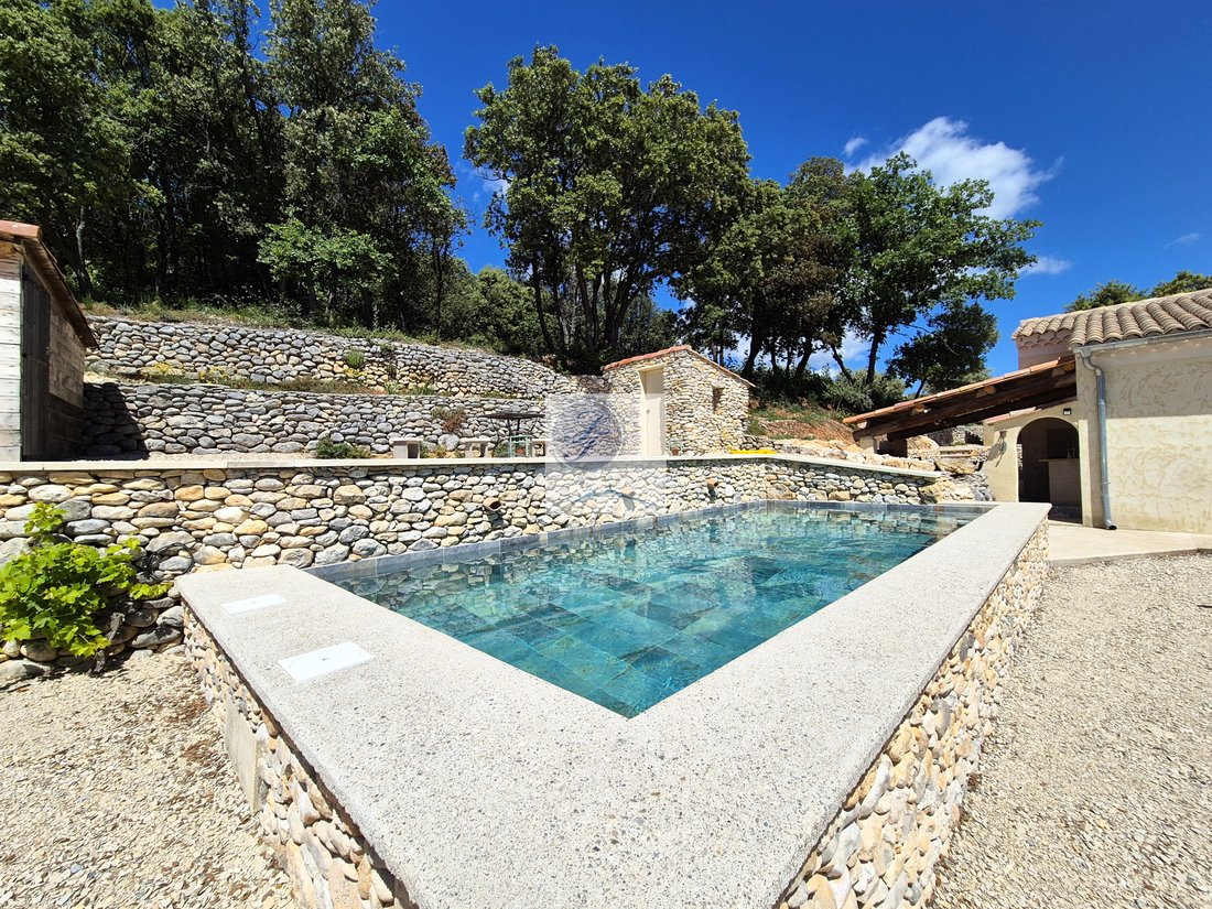 Villa in Methamis, Provence-Alpes-Côte d'Azur, France 3 - 15735915