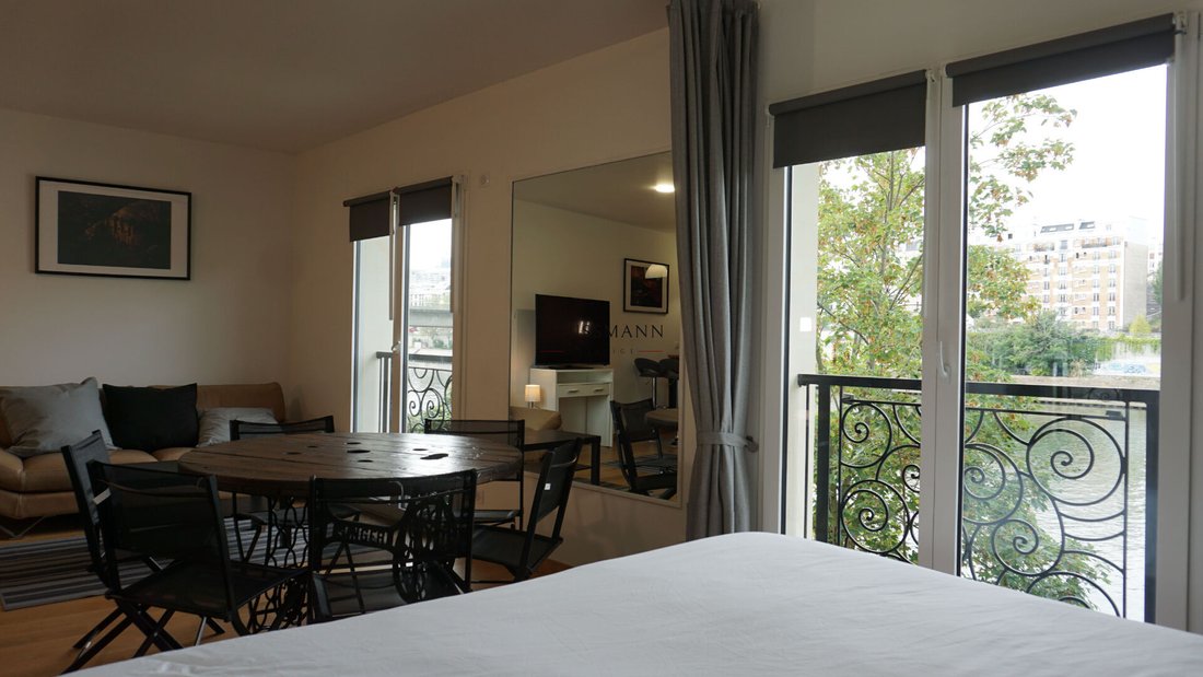 Apartment in Ile de la Jatte - Parc d'Orléans, Neuilly-sur-Seine, France 3 - 15735430