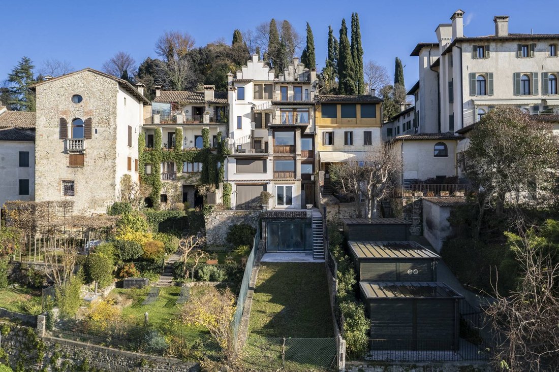 House in Asolo, Veneto, Italy 1 - 15076612