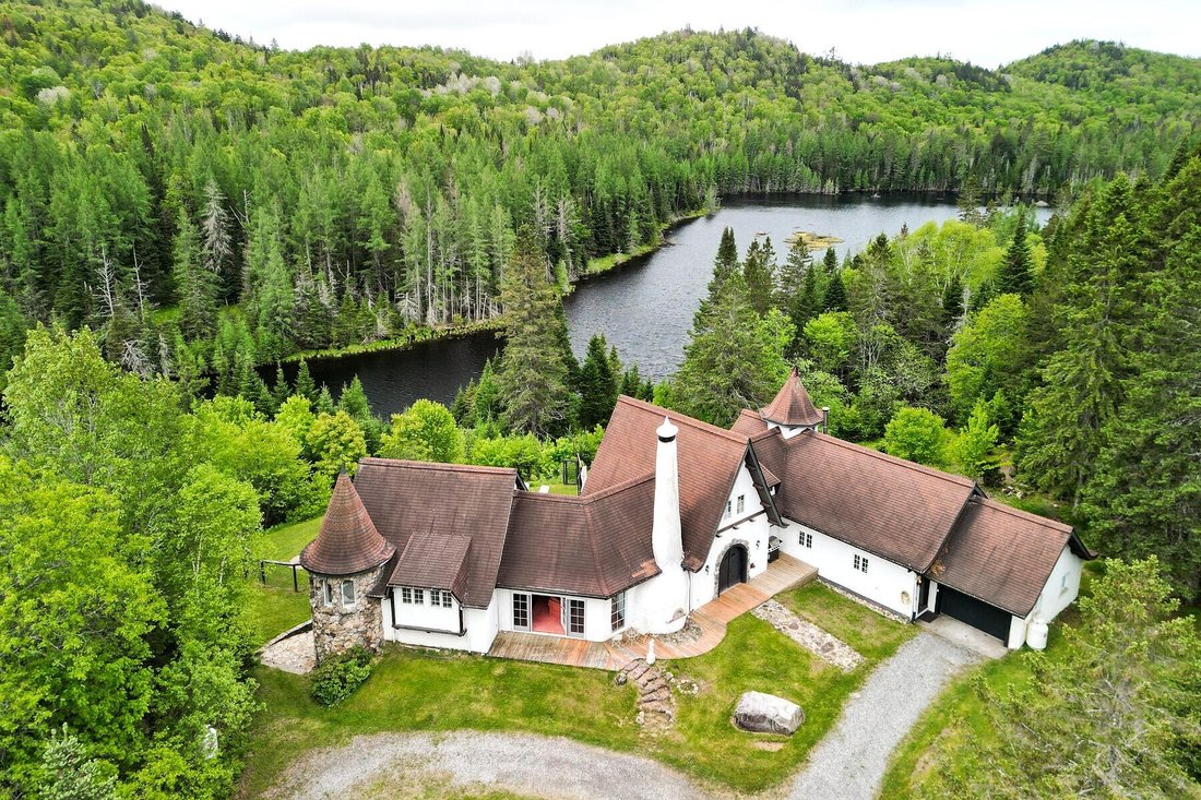 Casa a Sainte-Adèle, Québec, Canada 2 - 15735401