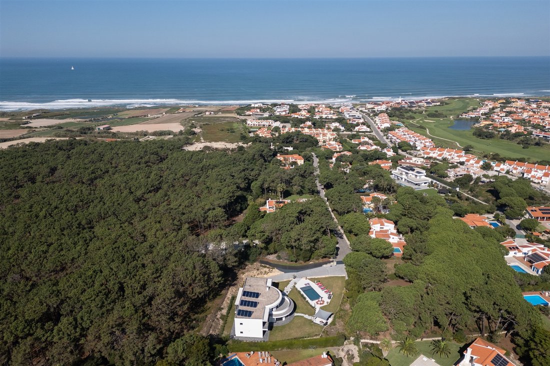 House in Santa Maria, Sao Pedro e Sobral da Lagoa, Leiria District, Portugal 3 - 14888339