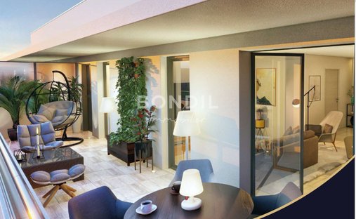 Penthouse in Granettes-Jauberte-Sainte Anne, Aix-en-Provence, France 1