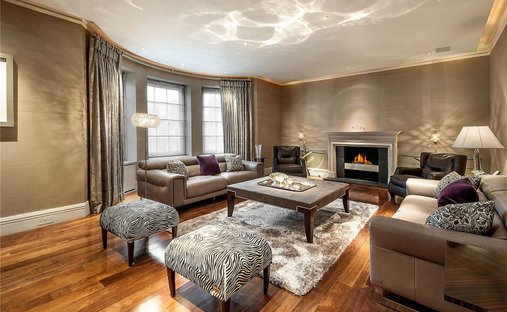 Apartment in Mayfair, Westminster, England 1