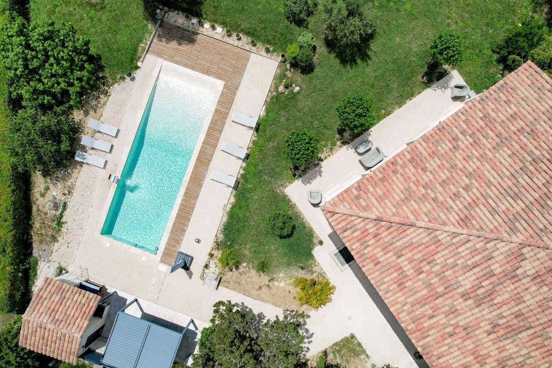 Estate in Arpaillargues-et-Aureilhac, Occitania, France 4 - 15735391