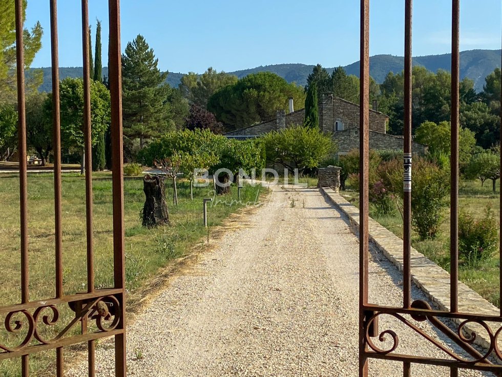 House in Ménerbes, Provence-Alpes-Côte d'Azur, France 1 - 15735656