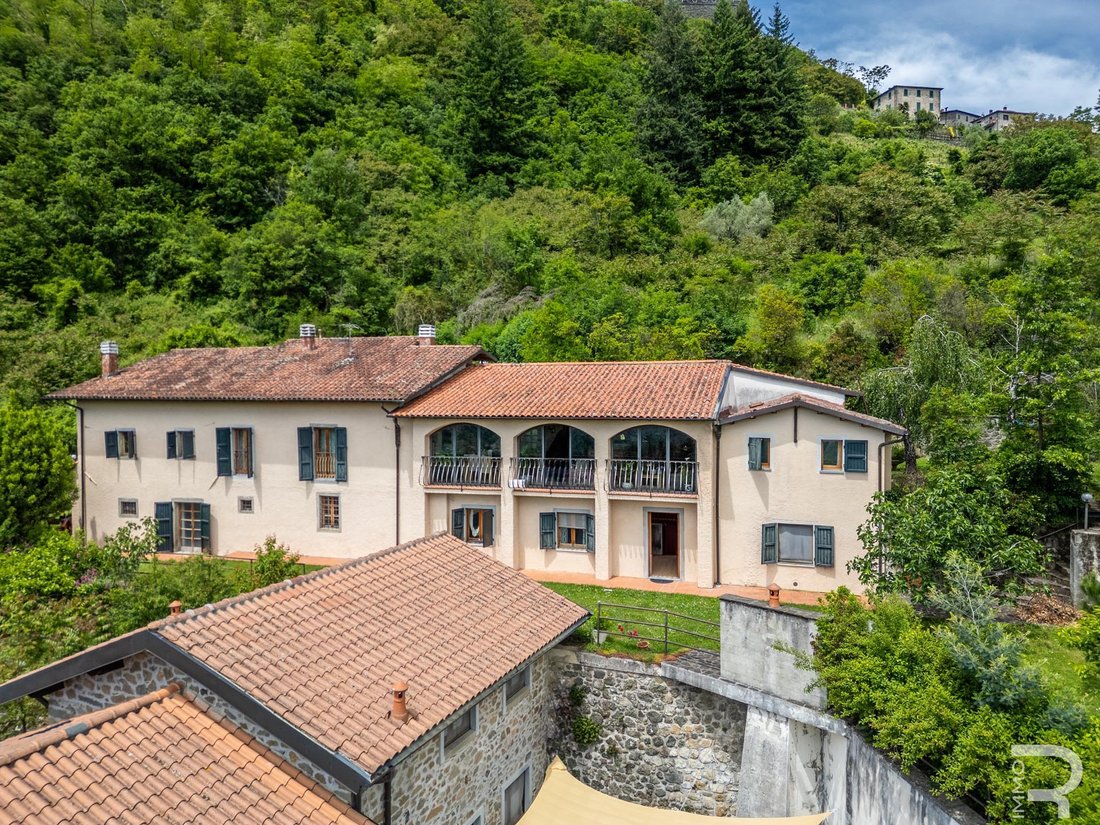 Farm Ranch in San Romano in Garfagnana, Tuscany, Italy 5 - 15735960
