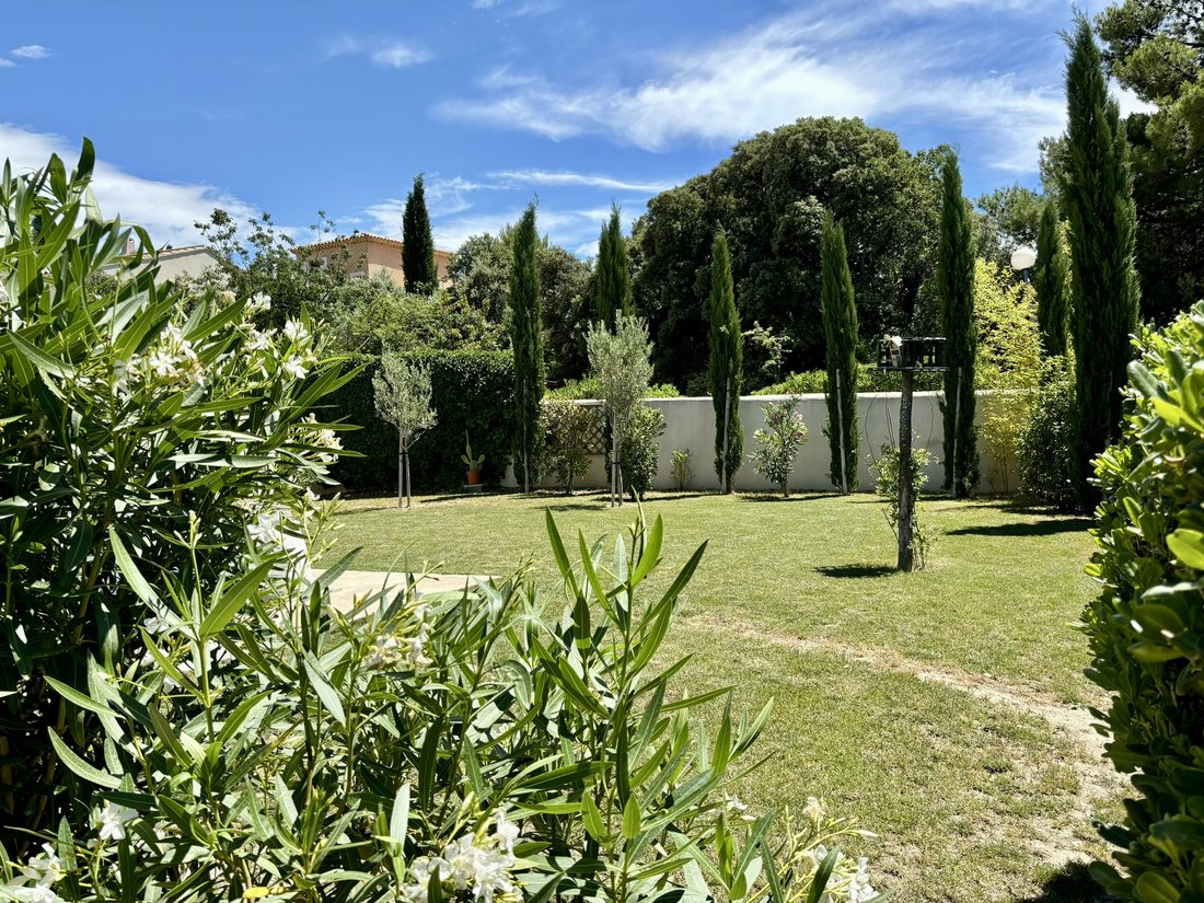 Villa in Caromb, Provence-Alpes-Côte d'Azur, France 3 - 15736040
