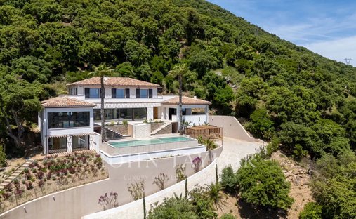 House in Cavalaire-sur-Mer, Provence-Alpes-Côte d'Azur, France 1