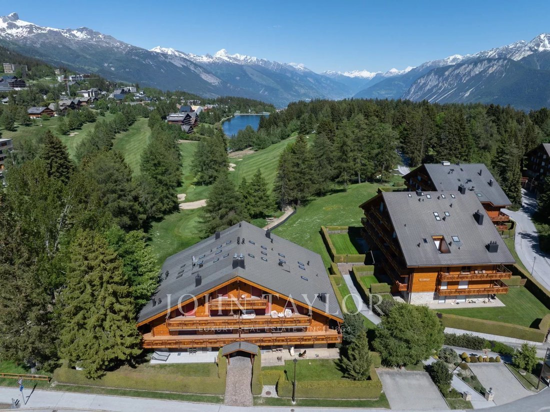 Apartment in Crans-Montana, Valais, Switzerland 1 - 15736315