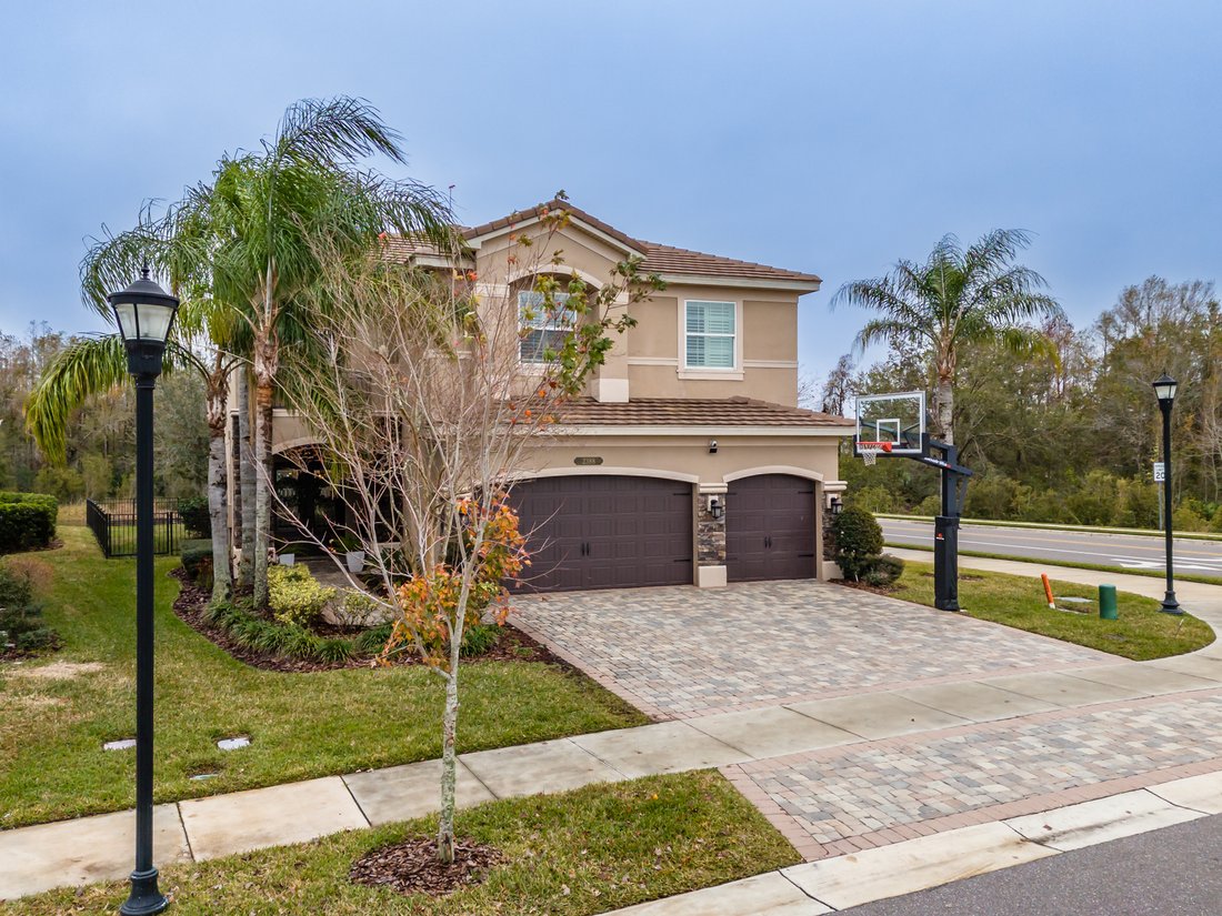 House in Zephyrhills, Florida, United States 3 - 15736271