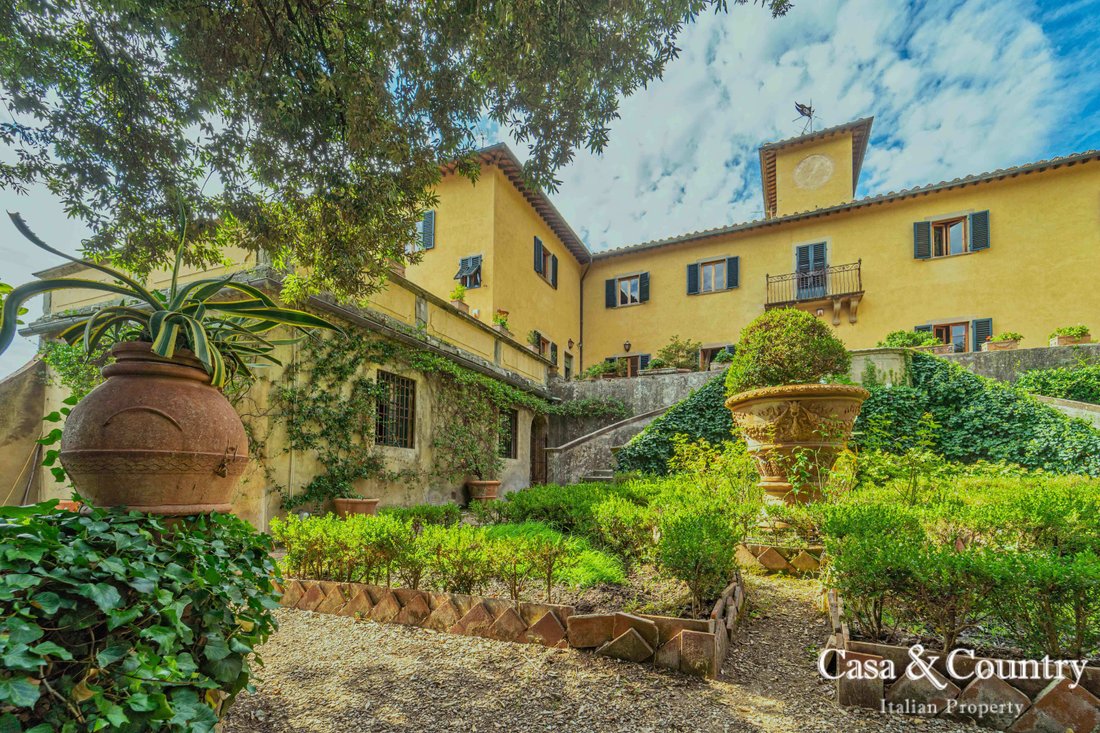 Villa in Coverciano, Florence, Tuscany 2 - 15736340