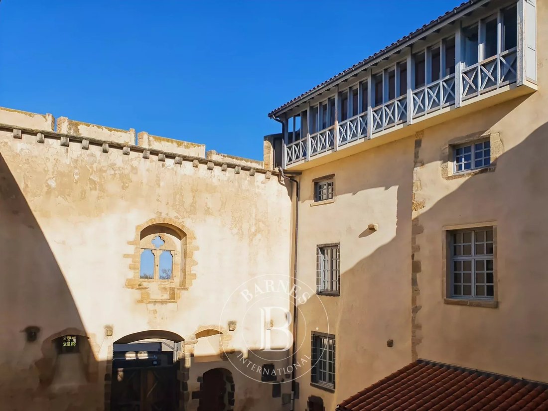 Castle in Mezel, Mur-sur-Allier, France 4 - 14374531