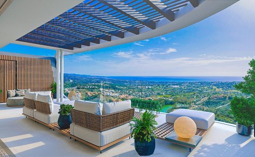 Penthouse in El Madroñal, Benahavis, Spain 1