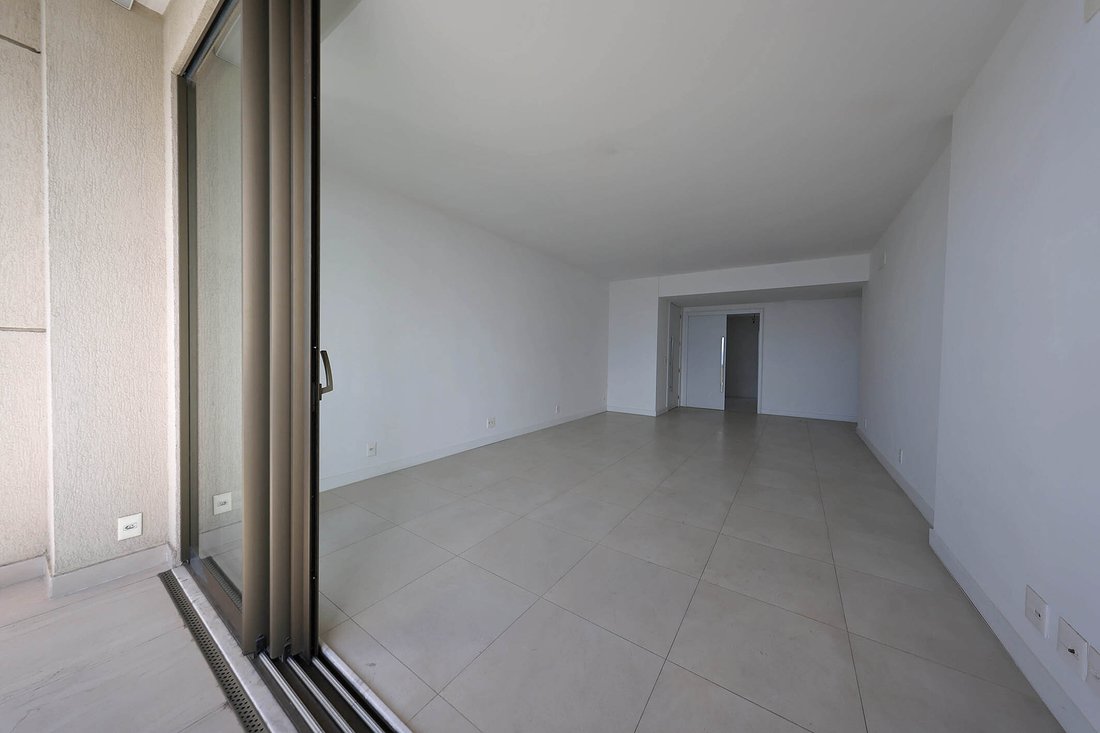 Apartment in Rio de Janeiro, State of Rio de Janeiro, Brazil 3 - 15736759