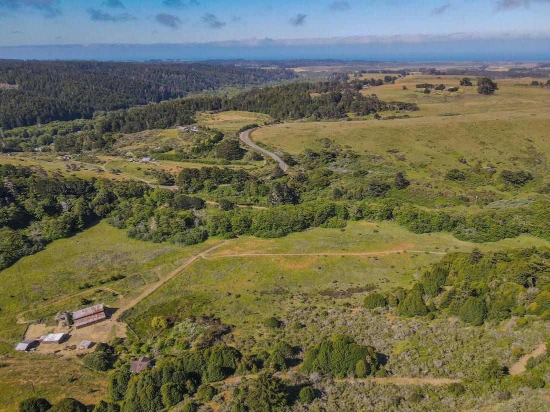 Farm Ranch in Manchester, California, United States 1 - 15736729
