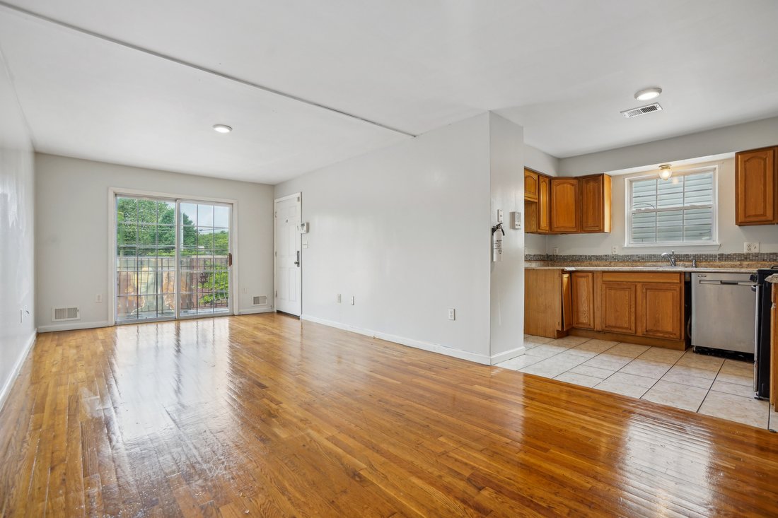 House in Newark, New Jersey, United States 3 - 15736754