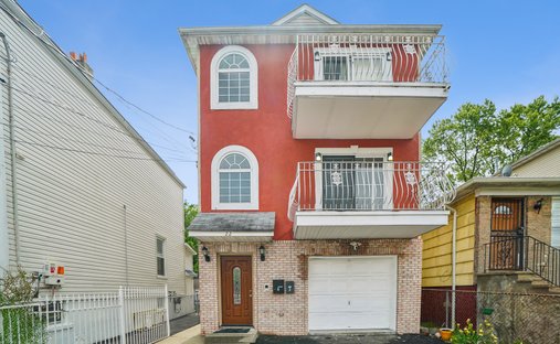 House in Newark, New Jersey, United States 1