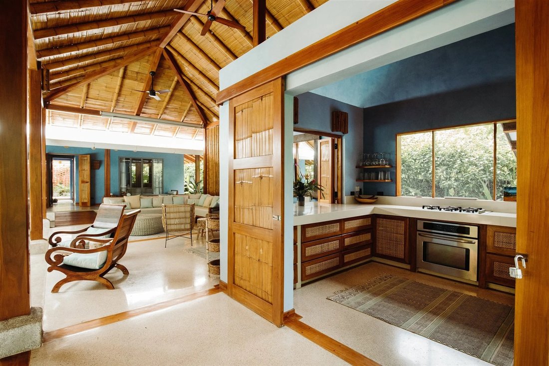 House in Santa Teresa Beach, Puntarenas Province, Costa Rica 5 - 15737265