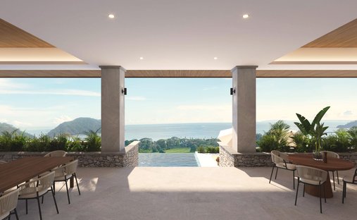 Condo in Playa Herradura, Puntarenas Province, Costa Rica 1