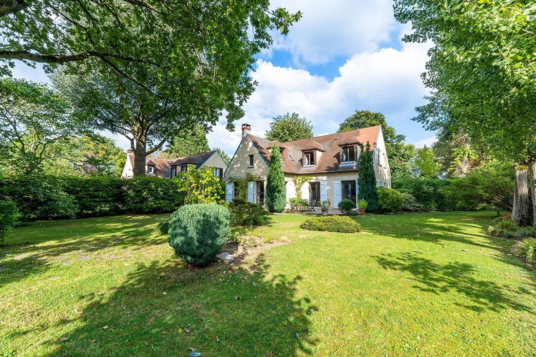 House in Plateau Thery-Centre Ancien, Vaucresson, France 1 - 15292361