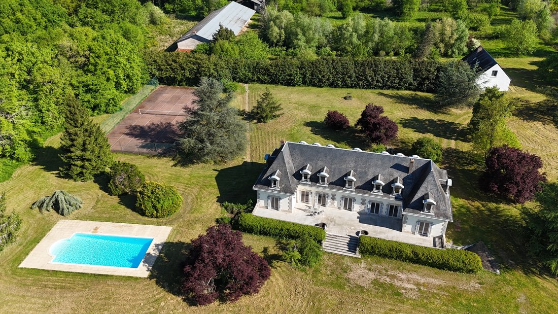 House in Sache, Centre-Val de Loire, France 3 - 15738554