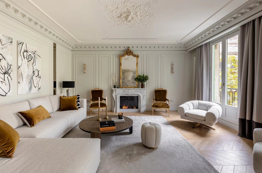 Apartment in Eixample, Barcelona, Spain 1 - 15737771