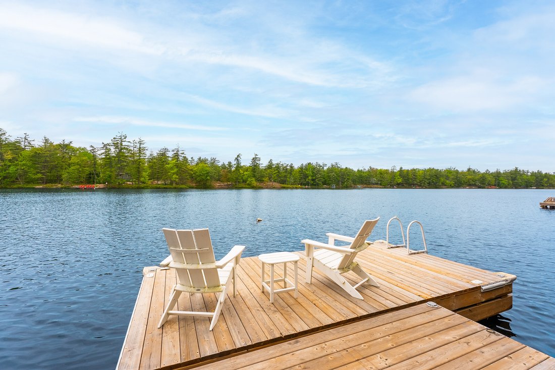 House in Gravenhurst, Ontario, Canada 1 - 15737397