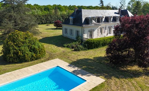 House in Sache, Centre-Val de Loire, France 1