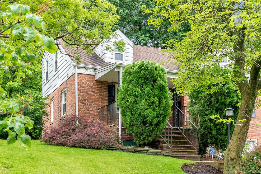 House in Leonia, New Jersey, United States 2 - 15737416