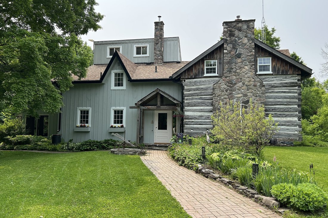 House in Havelock, Ontario, Canada 1 - 15692867