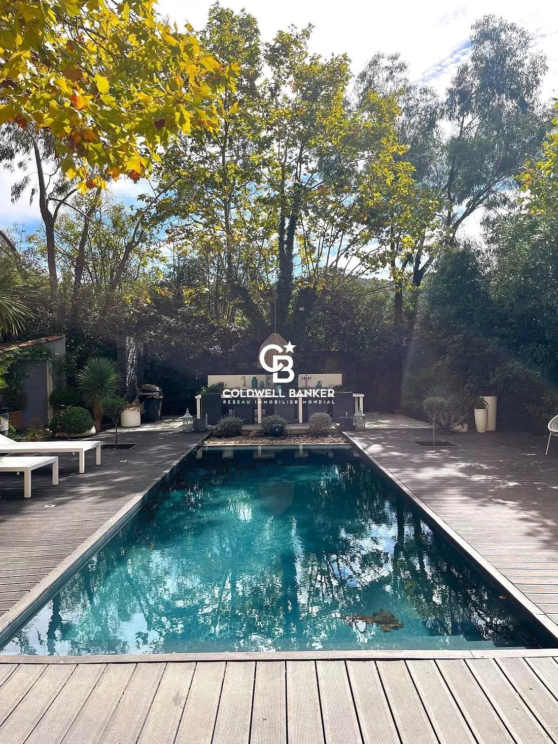 Estate in La Crau, Provence-Alpes-Côte d'Azur, France 3 - 14926433