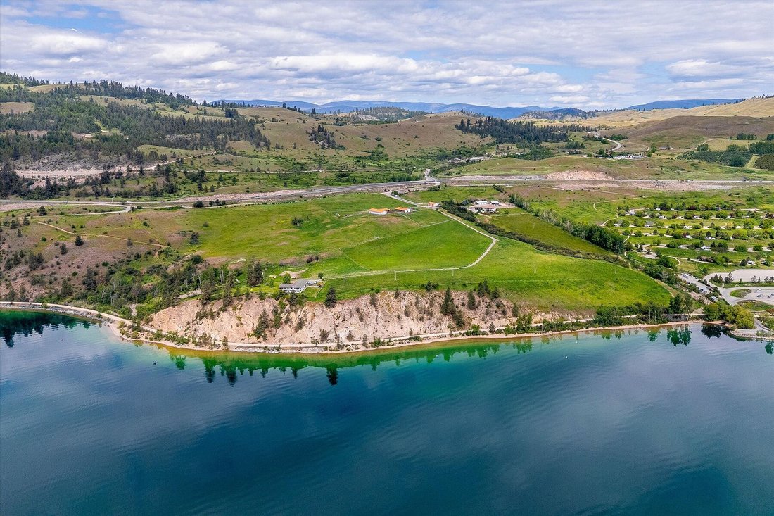 House in Vernon, British Columbia, Canada 3 - 15738318