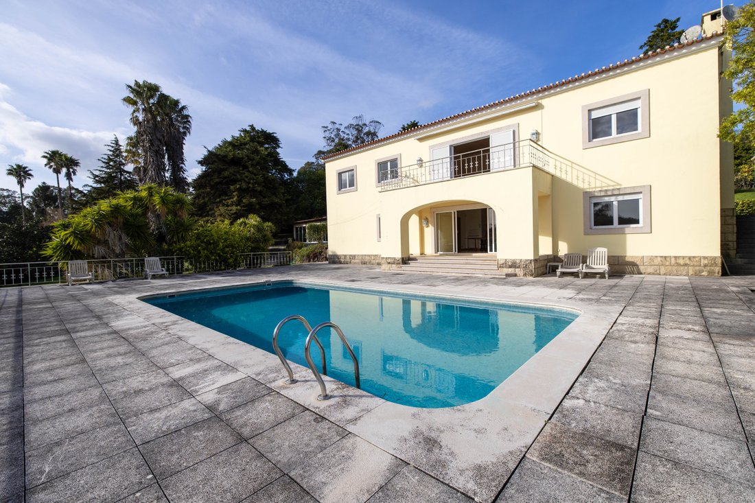 Estate in Belas, Lisbon, Portugal 1 - 15737607