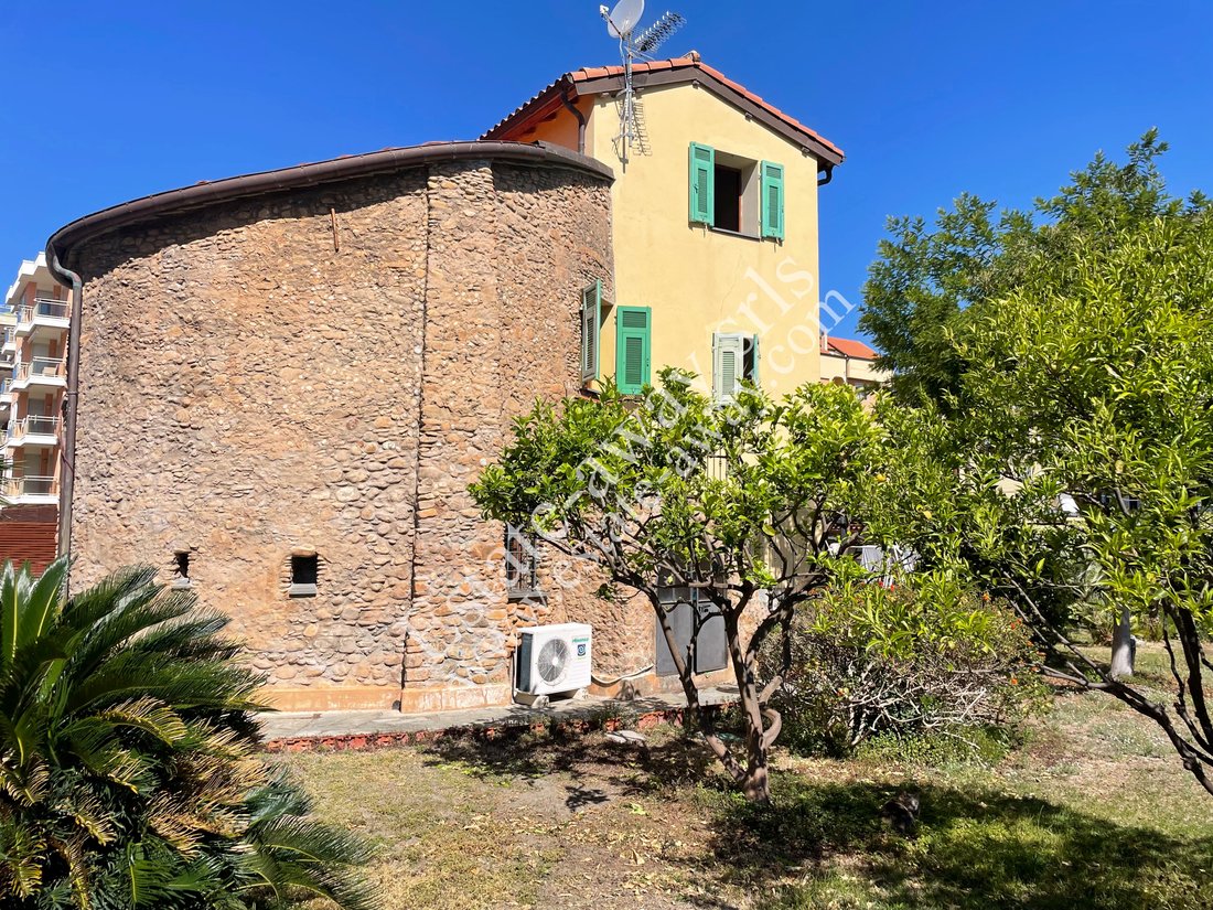 House in City Center, Ventimiglia, Liguria 2 - 15739820