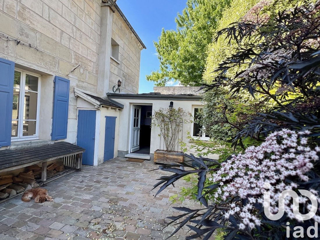 House in Hérouville-en-Vexin, Ile-de-France, France 4 - 15740444
