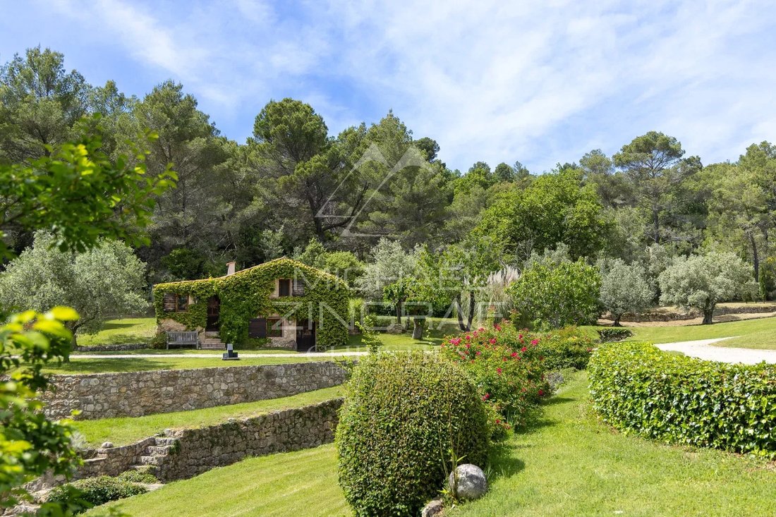 Estate in Seillans, Provence-Alpes-Côte d'Azur, France 4 - 15725151