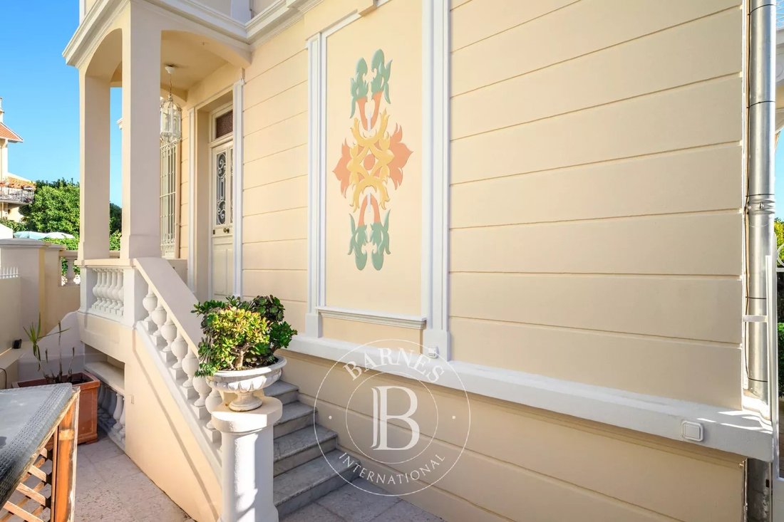 Villa in Beaulieu-sur-Mer, Provence-Alpes-Côte d'Azur, France 2 - 15737777