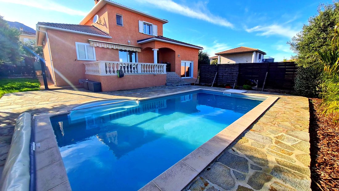 Villa in Ouest et Sud, Borgo, France 2 - 15738934