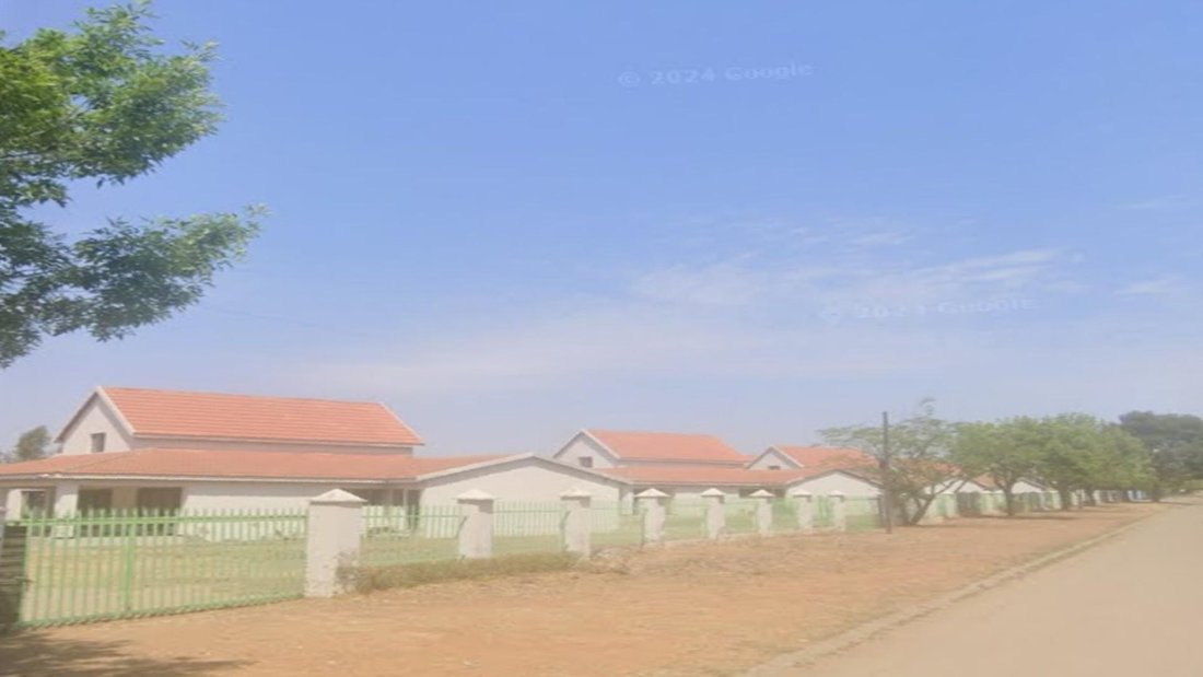 House in Deneysville, Free State, South Africa 4 - 15737506