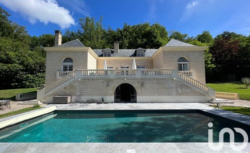 Haus in Haut Buc, Birr, Frankreich 1