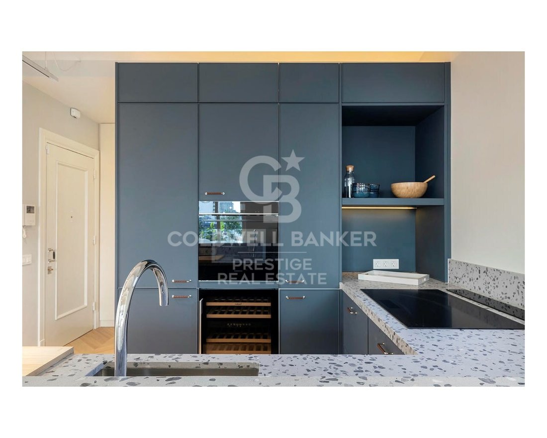 Apartment in Eixample, Barcelona, Spain 2 - 15738417