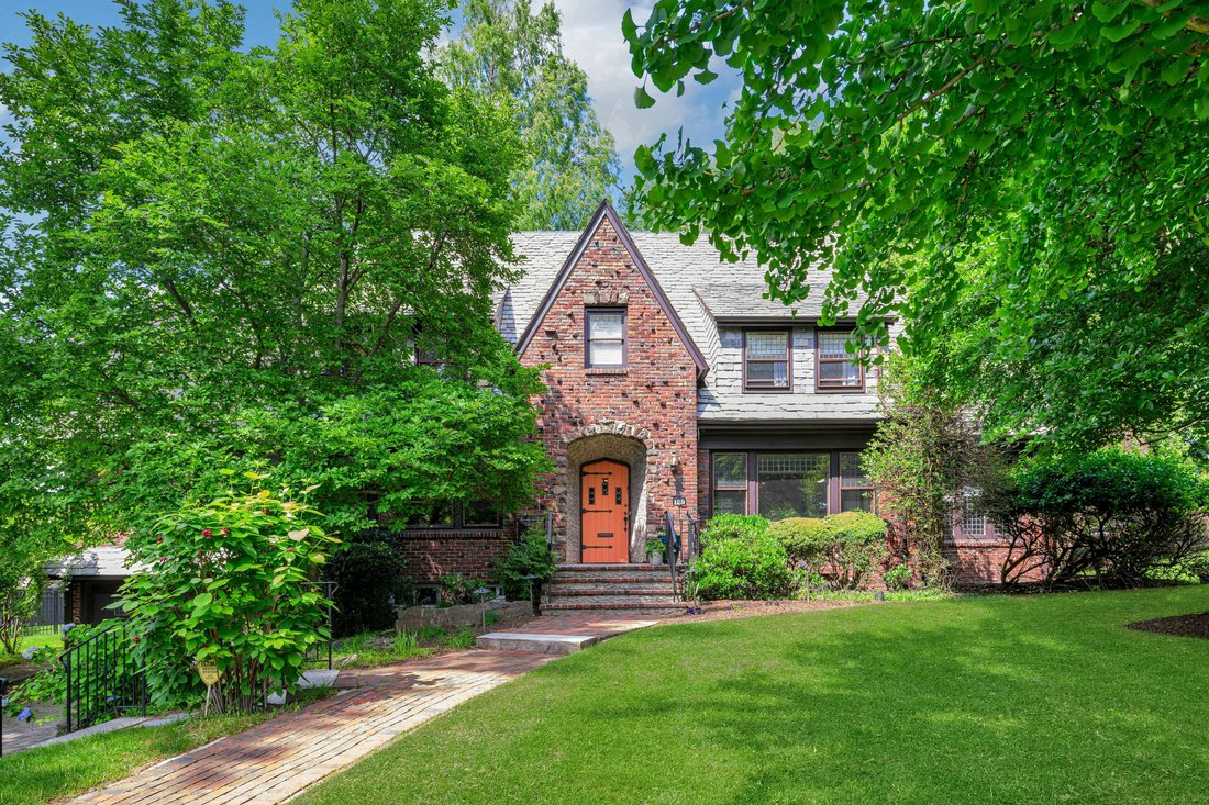 House in South Orange, New Jersey, United States 1 - 15737410