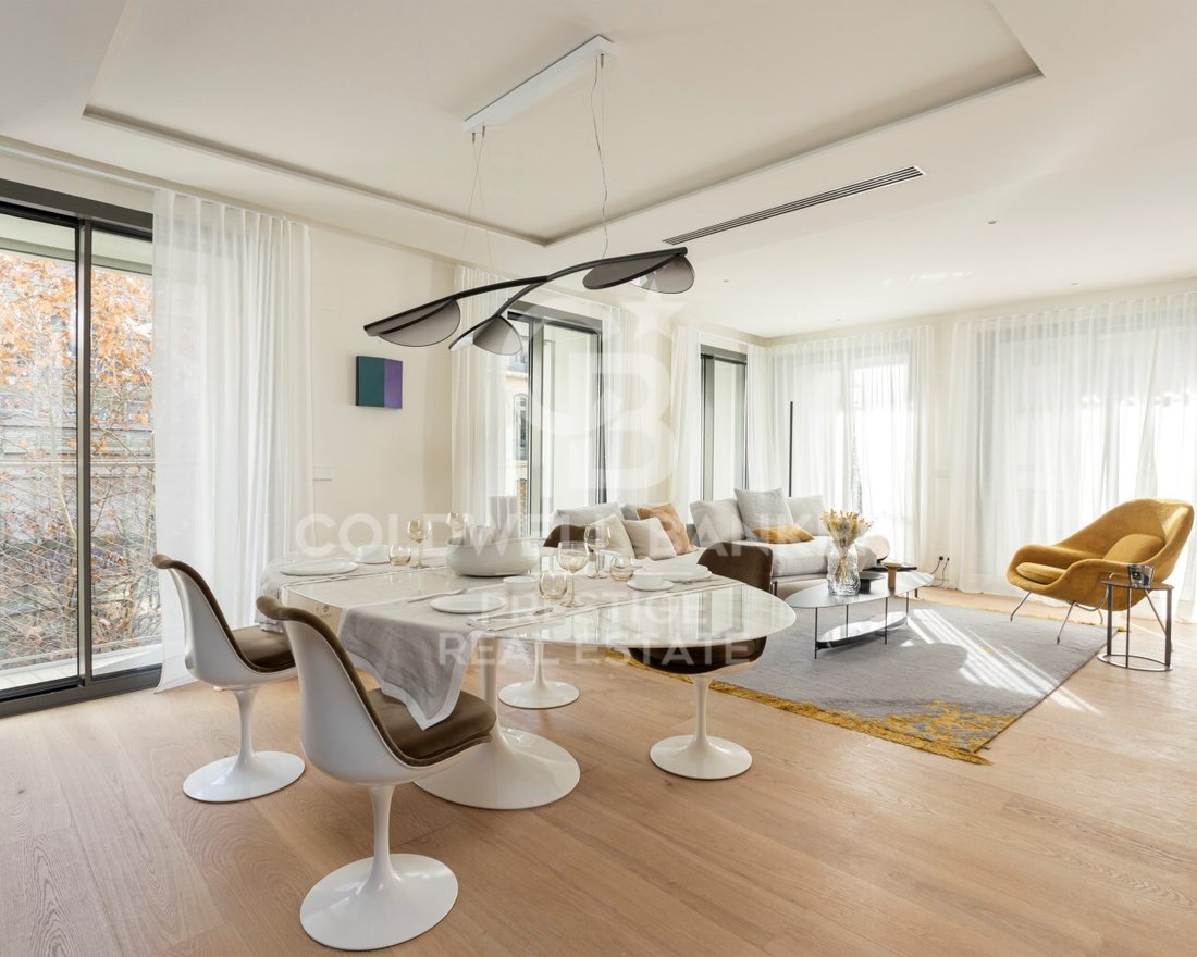 Apartment in Eixample, Barcelona, Spain 1 - 15738438