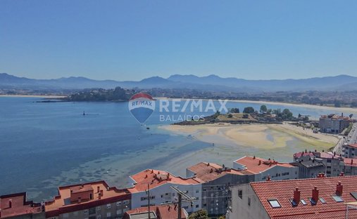 House in Baina, Baiona, Spain 1