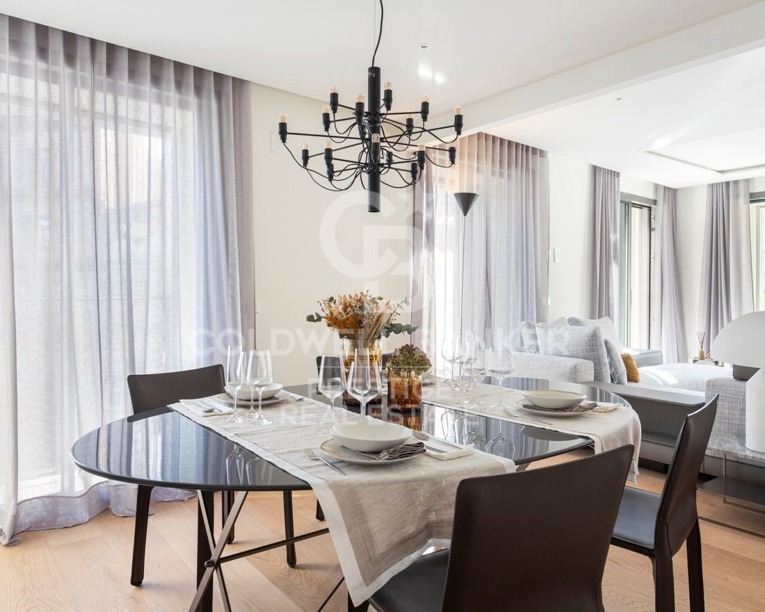 Apartment in Eixample, Barcelona, Spain 5 - 15738414