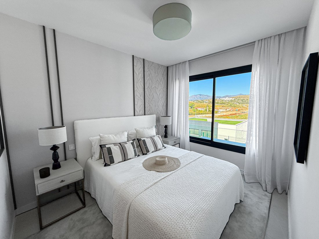Villa in Estepona, Andalusia, Spain 2 - 15740602