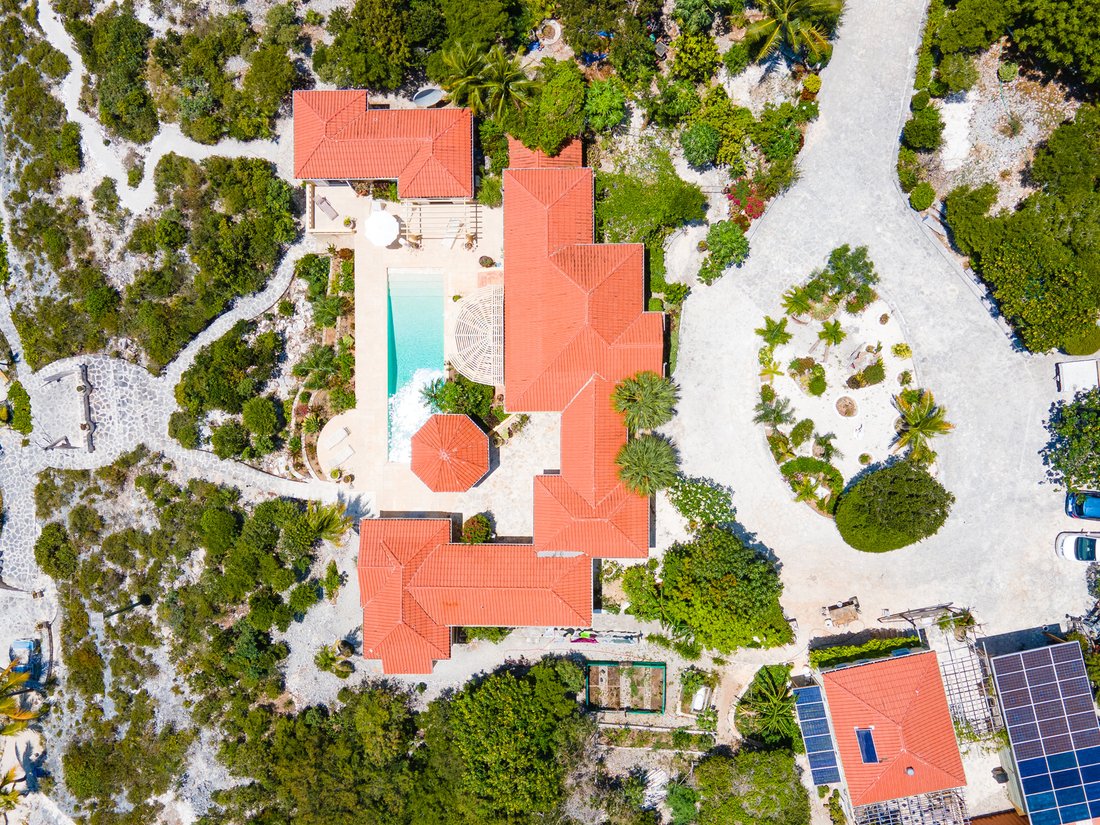 Estate in Turtle Tail, Providenciales, Turks and Caicos Islands 5 - 14210512
