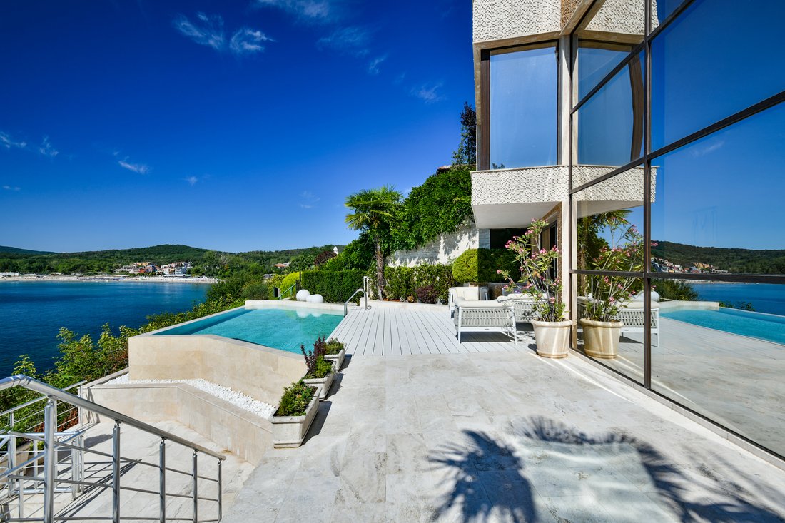 Villa in Sozopol, Bulgaria 1 - 15567327